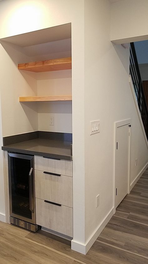 Mini Bar Under Stairs Ideas, Coffee Bar Under Stairs, Under Stairs Bar, Under Basement Stairs, Pantry Under Stairs, Sloped Ceiling Closet, Entry Way Closet, Bar Under Stairs, Downstairs Kitchen