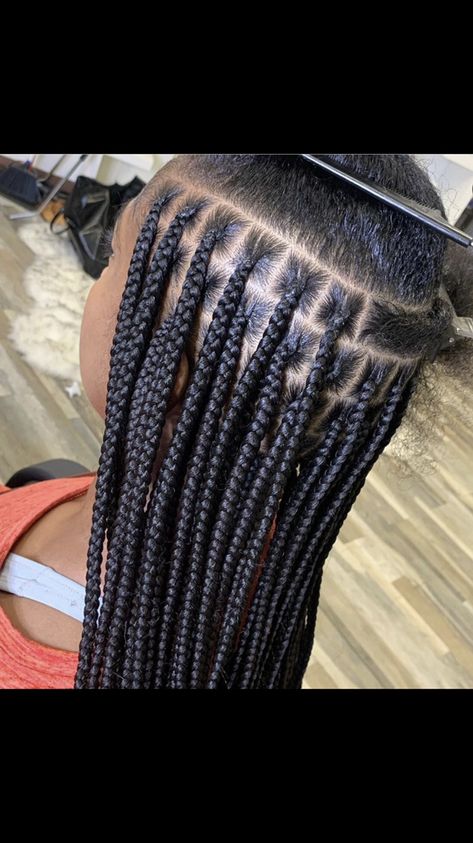 Small Medium Length Box Braids, Medium Small Knotless Box Braids, Medium Single Braids For Black Hair, Medium Knot Less Box Braids, Different Size Knotless Braids, Medium Size Box Braids Knotless, Single Box Braids Medium, Box Braids Small Medium, Knotless Box Braids Medium Length