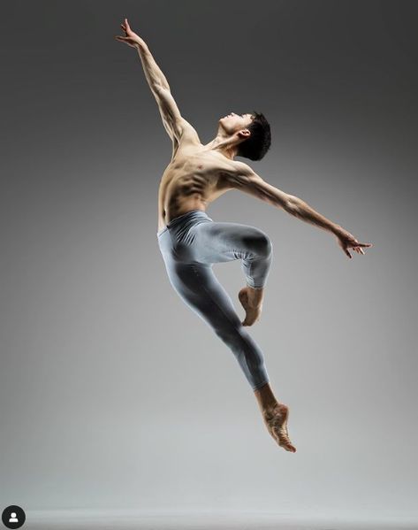 Ballet Male, Male Ballerina, Male Ballet, Dancer Photography, Ballet Boys, Male Ballet Dancers, Dance Images, Ballet Poses, Male Dancer