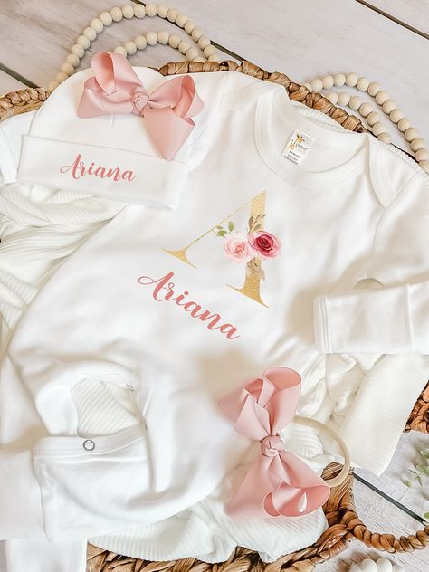 Baby Girl Coming Home Outfit for Baby Girl Newborn Baby Girl Coming Home Outfit Personalized Baby Outfits Pink and Gold Girl Coming Home Outfit, Baby Coming Home Outfit, Custom Baby Onesies, Personalized Newborn, Girls Coming Home Outfit, Unique Baby Shower Gifts, Personalized Baby Girl, Unique Baby Shower