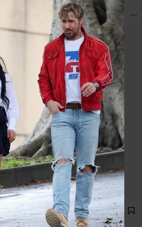 Ryan Gosling Clothes, Ryan Gosling Outfit Style, Ryan Gosling Street Style, Ryan Gosling Outfits, Ryan Gosling Fashion, Ryan Gosling Aesthetic, Ryan Gosling Style, Famous Guys, Райан Гослинг