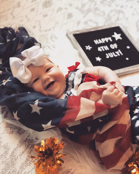 Baby’s first 4th of July photos with letterboard Infant Fourth Of July Pictures, Infant 4th Of July Pictures, Forth Of July Pictures Ideas Baby, Baby's First 4th Of July, Babies First Fourth Of July, 4th Of July Monthly Baby Pictures, 1st 4th Of July Pictures, June Baby Photoshoot Ideas, Newborn Fourth Of July Pictures