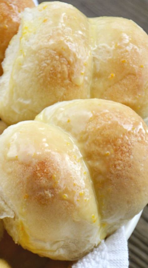 Orange Yeast Rolls, Orange Rolls Homemade, Orange Dinner Rolls, Orange Sweet Rolls, Orange Rolls, Yeast Rolls, Food Stands, Bread Appetizers, Spread Recipes