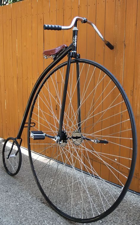 Pvc Bike Racks, Penny Farthing Bicycle, Lowrider Bicycle, Antique Bicycles, Tricycle Bike, Bike Training, Penny Farthing, Old Bicycle, Bike Gift