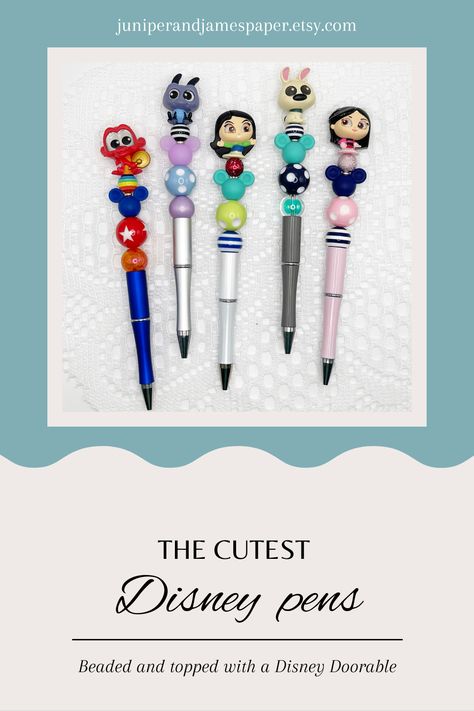 Doorable Pens Diy, Disney Doorables Crafts, Doorable Pens, Character Signatures, Disney Pens, Disney Characters Christmas, Twin Falls Idaho, Scrapbook Tags, Pencils Art