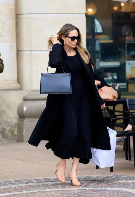 Angelina Jolie Runs Errands in a "Rich Mom" Outfit | Marie Claire Rich Mom Style, Rich Mom, Angelina Jolie Style, Diptyque Candles, Mom Outfit, Navy Bag, Running Clothes, Red Carpet Looks, Mom Outfits