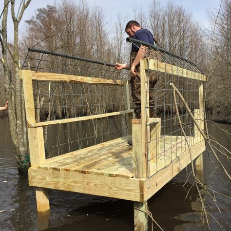 Diy Duck Blind, Goose Blind, Duck Hunting Blinds, Duck Blind Plans, Duck Hunting Boat, Duck Boat Blind, Duck Blind, Deer Blind, Hunting Diy