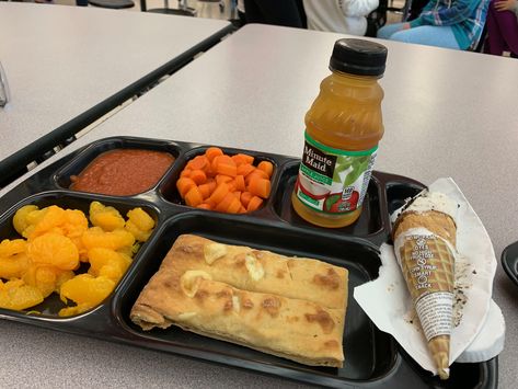 American School Lunch, Private School Lunch, 2000s School Lunch, Rich School Cafeteria, Asian Childhood Snacks, School Lunch Nostalgia, 90s Food, Healthy Summer Snacks, Cafeteria Food