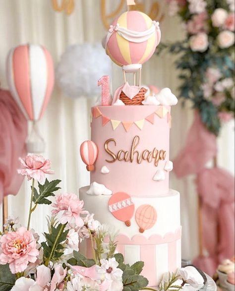 Rainbow Hot Air Balloon Cake, Hot Air Baloon Cakes Birthday, Hot Air Balloon Cake Ideas, Hot Air Balloons Party, Pink Hot Air Balloon Cake, Pink Hot Air Balloon Party, Birthday Hot Air Balloon, Hot Air Balloon Theme Cake, Pink Hot Air Balloon Baby Shower Theme