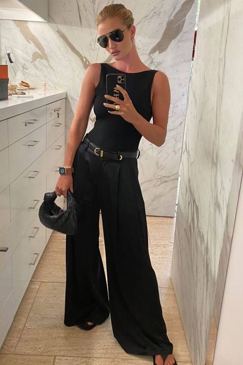 Cute Bodysuit Outfits, Fall Bodysuit Outfit, Classy Club Outfits, Bodysuit Outfit Summer, Casual Club Outfits, Black Bodysuit Outfit, Body Suit Outfit, Rosie Huntington Whiteley Style, Black White Outfit