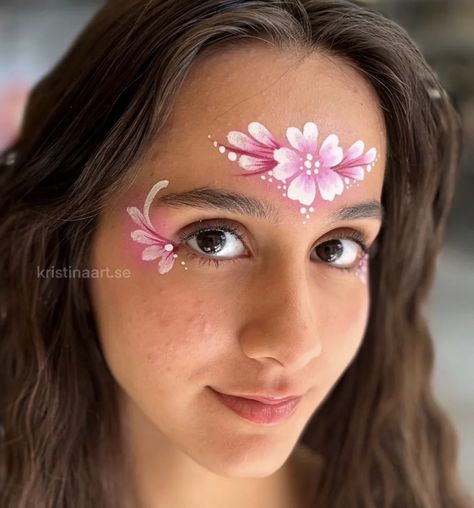 Barbie Face Painting, Kids Face Painting Easy, Face Painting Flowers, Eye Face Painting, Fairy Face Paint, Animal Face Paintings, Adult Face Painting, Christmas Face Painting, Girl Face Painting