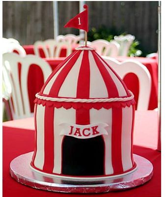 circus tent cake cupcake pan - Google Search Tent Cake, Circus Birthday Cake, Circus Cupcakes, Circus Theme Cakes, Circus Cakes, Carnival Cakes, Vintage Circus Party, Circus Cake, Circus Carnival Party