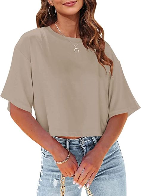 65%Cotton+30%Polyester+5%Spandex,The half sleeve t shirt is made of high quality fabric,super soft,stretchy,durable and lightweight. Casual cropped tee shirts nice for daily life,home,working,sport,party,holiday etc. Womens Oversized Tee, Loose Crop Top, Round Neck Crop Top, Oversized Tee Shirt, Y2k Tops, Stylish Women Fashion, Streetwear Summer, Crop Top Casual, Crop Top And Shorts