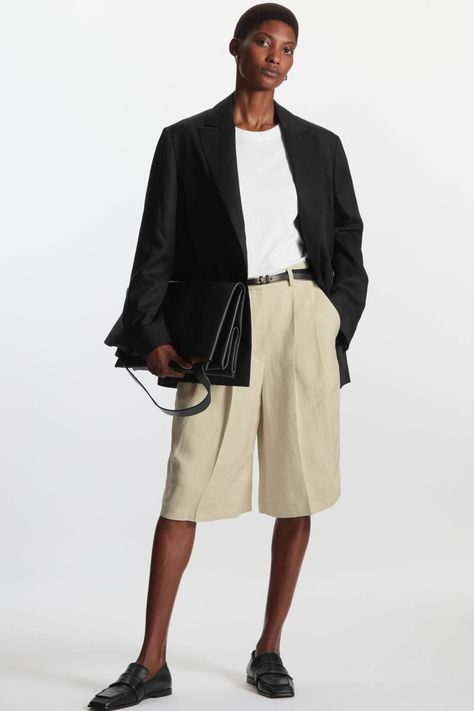 7 Celebrity Bermuda-Shorts Looks to Re-Create | Who What Wear Bermuda Shorts Outfits, Bermuda Shorts Outfit, Club Attire, Bermuda Pants, Cream Shorts, Checked Jacket, Shorts Outfit, Work Wardrobe, Celebrity Look