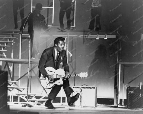 Chuck Berry In Concert Vintgage 8x10 Reprint Of Photo Here is a neat collectible featuring Chuck Berry in concert during the 1960's. Size 8x10 Reprint Of inches. Reproduced photo is in mint condition. Guitarist Photography, Johnny B Goode, Concert Art, Johnny B, Rock & Roll, Angus Young, Marty Mcfly, Chuck Berry, Uma Thurman