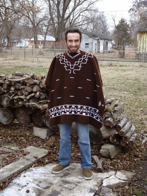 My Empty Nest: Crochet Clint Eastwood Poncho Pancho Pattern, Clint Eastwood Poncho, Crochet Poncho Patterns Easy, Poncho Mexican, Mens Poncho, Festival Poncho, Poncho Patterns, Crochet Men, Crochet Poncho Free Pattern