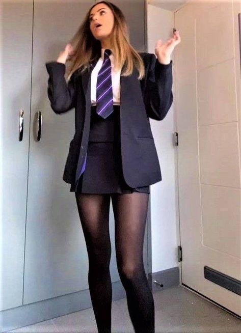 Cute Private School Uniforms, Vampire Detective, Medieval Vampire, Chav Aesthetic, Girls Boarding Schools, Womens Skirt Outfits, Girls In Uniform, Mini Skirt Fashion, All Girls School