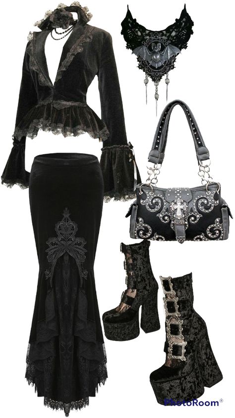 Victorian Goth Outfits Women, Romance Goth Outfits, Grunge Goth Aesthetic Outfits, Fancy Goth Outfits, Real Goth Outfits, Corp Goth Outfits, Gothic Romance Outfit, Romantic Goth Fashion, Vampire Goth Fashion