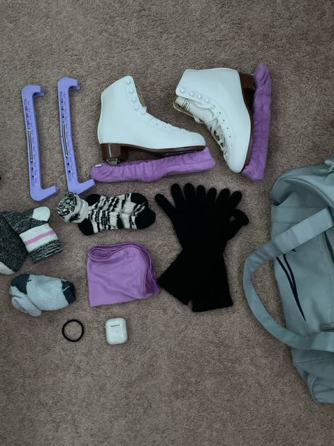 Figure Skating Bag Essentials, Ice Skating Bag Essentials, Figure Skating Essentials, Ice Skating Essentials, Skating Essentials, Skate Aesthetic Wallpaper, Ice Skating Bag, Ice Skating Accessories, Figure Skating Accessories