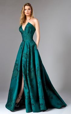 파티 드레스, Prom Dresses Sleeveless, Prom Dresses For Sale, فستان سهرة, Couture Gowns, Gorgeous Gowns, Beautiful Gowns, Trendy Dresses, Fancy Dresses