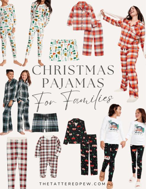 Christmas pajamas for families Family Christmas Pajamas, Christmas Pajamas, Christmas Traditions, Christmas Gift Ideas, Fall In Love, Pajamas, Christmas Gift, In Love, Christmas Gifts