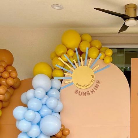 Kristen Mabelle Panlilio on Instagram: "Little ray of sunshine ☀️ #babyshower #babyshowerideas #babyshower #artist #diy #events #balloongarland #balloondecor #partydecorations #beautiful #bayarea #bayareaevents #bayareapartyplanner #sf #artistofinstagram #artist" Sunshine Backdrop Ideas, A Little Ray Of Sunshine Is On The Way, Little Ray Of Sunshine Baby Shower Ideas, Sunshine Balloon Garland, Ray Of Sunshine Party, Ray Of Sunshine Baby Shower Ideas, Sunshine Backdrop, Sunshine Decorations, Sun Theme