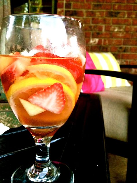 My Favorite Sangria- White Strawberry-Lemon Sangria White Zinfandel Sangria, Lemon Sangria, Summertime Sangria, White Zinfandel, Peach Schnapps, Drink Drank Drunk, Sangria Recipes, Zinfandel, 5 O Clock Somewhere