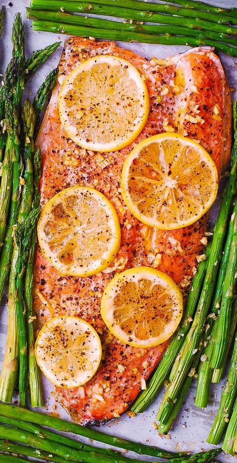 Baked Trout with Garlic, Lemon, Black Pepper #trout #bakedtrout #lemontrout #garlictrout #fish #fishrecipe Rainbow Trout Recipe Baked, Baked Rainbow Trout, Trout Fillet Recipes, Baked Trout, Trout Recipe, Trout Recipes, Baked Asparagus, Salmon And Asparagus, Fish Dinner