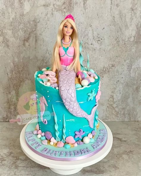 Mermaid Barbie Cake, Bday Cakes For Girls, Mermaid Cake Ideas, Magical Cake, Little Mermaid Birthday Cake, Dragon Birthday Cakes, Best Birthday Cake Recipe, Whimsical Mermaid, Barbie Birthday Cake