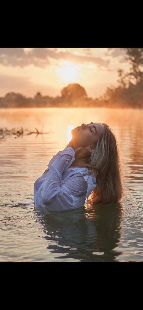 Plus Size Water Photoshoot, Dress Water Photoshoot, Walking On Water Photography, Empowerment Photoshoot, Sunset Photoshoot Ideas, River Goddess, Lake Photoshoot, Water Modeling, Water Shoot