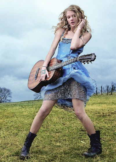 Holding A Guitar, Taylor Swift Country, Taylor Swift Guitar, Taylor Swift Photoshoot, Ralph Lauren Boots, Swift Facts, Taylor Swift Speak Now, Taylor Swift Fearless, Guitar Girl