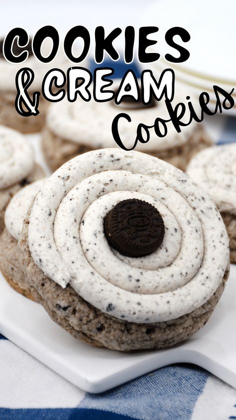 Cookies And Cream Cookies Pudding, Dessert Recipes Crumbl Cookies, Oreo Cookie Recipes Easy, Cookies And Cream Balls, Cookie And Cream Recipes, Oreo Cookie Icing, Soft Oreo Cheesecake Cookies, Giant Oreo Cookie, Cookies And Cream Cheesecake Cookies