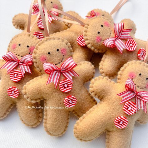 Diy Felt Gingerbread Ornaments, Felt Gingerbread Man Ornaments, Diy Felt Gingerbread Man, Gingerbread Sewing Pattern, Gingerbread Felt Ornaments, Gingerbread Men Decorations, Felt Gingerbread Man, Felt Gingerbread, Diy Felt Christmas Ornaments