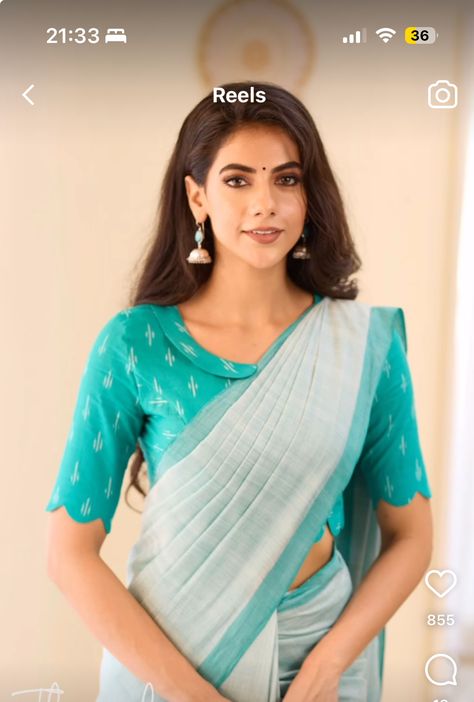 Boat Neck Front Open Blouse Designs, Plan Blouse Designs Latest, Normal Blouse Designs Latest, Cotton Saree Blouse Designs Latest, Latest Sleeves Pattern For Blouse, Blouse Models Latest, Stylish Blouse Design Latest, Cotton Blouse Designs Latest, High Neck Saree Blouse