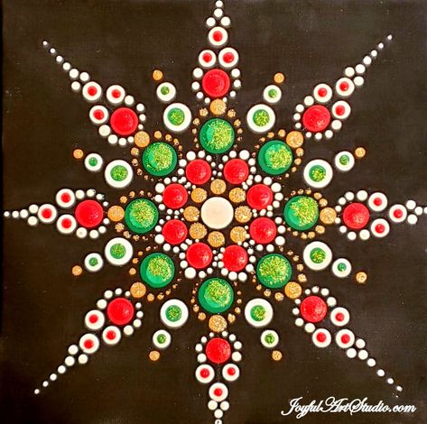 Mandela Dot Christmas Ornaments, Dot Painted Snowflakes, Snowflake Dot Mandala, Mandala Dot Ornaments, Snowflake Dot Painting, Dot Mandala Patterns Simple, Dot Painting Christmas, Christmas Dot Painting, Christmas Mandala Art