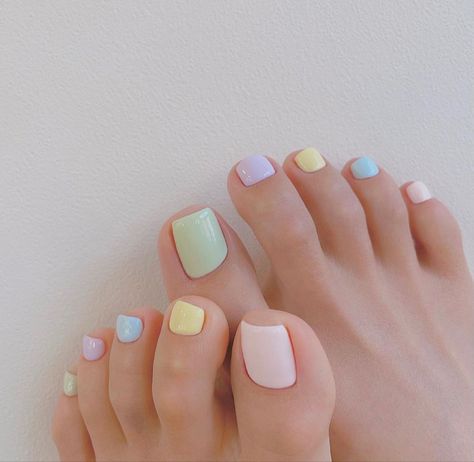 Simple Toe Nails, Feet Nail Design, Nails For Homecoming, Design For Nails, At Home Nails, Gel Toe Nails, Lilac Nails, Toe Nail Color, Hello Nails