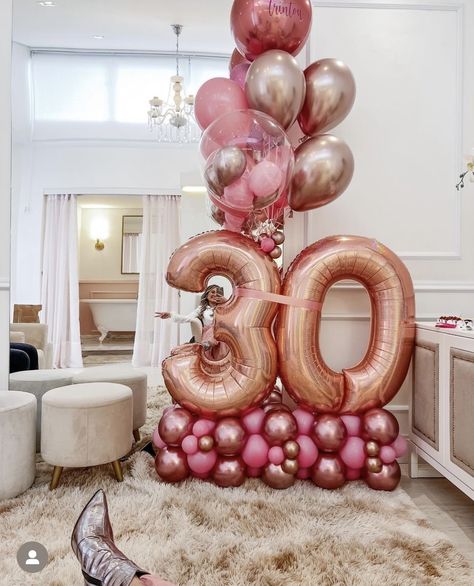 Bday Balloons, 30th Birthday Balloons, Balloons Number, 30th Bday Party, Simple Birthday Decorations, 30th Bday, Simple Birthday, Birthday Mom, Birthday Balloon Decorations