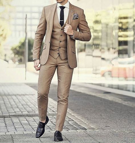 Suit up #menslaw Prom Blazers, Tan Suit, Wedding Coat, Dinner Suit, Formal Fashion, Wedding Suits Groom, Groomsmen Suits, Brown Suits, Slim Fit Suits