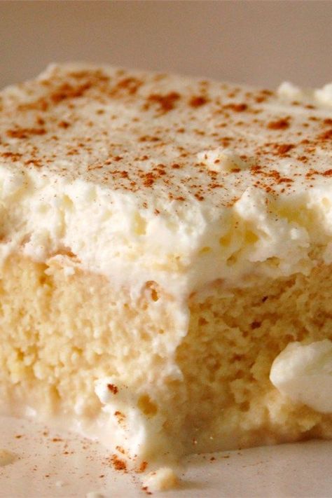 Chocolate Tres Leches Cake, Leche Cake, Tres Leches Cake Recipe, Cake Mug, Alton Brown, Tres Leches Cake, Milk Cake, Gateaux Cake, Mexican Dessert