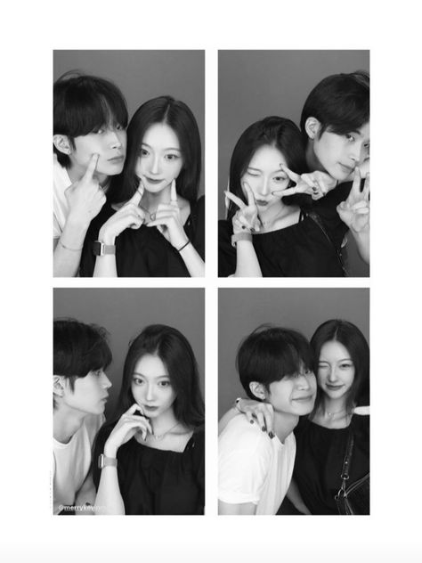 Photobox Ideas Pose Couple, Photobox Pose, Gift Basket Ideas For Couples, Photobooth Pictures, 사진 촬영 포즈, Ulzzang Couple, Ideas For Couples, Gift Basket Ideas, Korean Couple