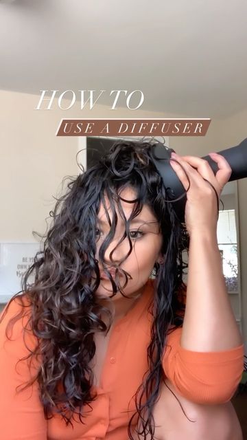 Erica on Instagram: "How to use a diffuser! Use it the right way and magic happens ✨ #hotd #seattlestylist #seattlestylist #curlyhair #hotcurlsummer #curlgoals #curlyhairideas #educate #hairtips #latinahair #latina #wavyhair #curlyhair #diffuser #hairtutorial" Curly Diffuser Tutorials, Diffuser Hacks Curly Hair, Using A Diffuser On Wavy Hair, How To Use A Diffuser On Straight Hair, How To Diffuse Your Hair, How To Use A Diffuser, How To Diffuse Hair, Diffuser On Straight Hair, Diffuser Hair Curls