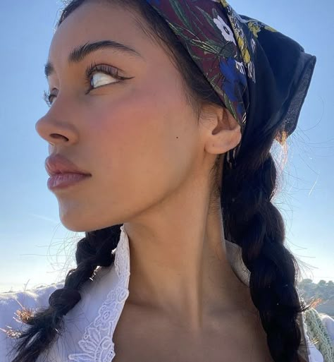 Cindy Kimberly Instagram, Rhinoplasty Nose Jobs, Bandana Girl, Magnolia Park, Ways To Wear A Scarf, Cindy Kimberly, Art Of Beauty, Pretty Skin Care, Nose Job