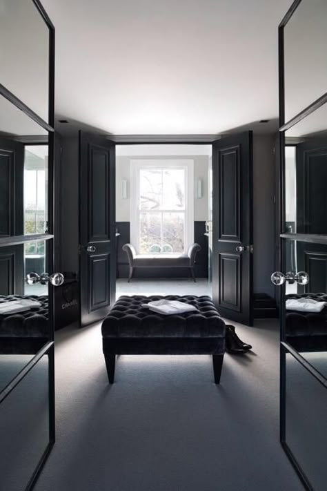 The closet Luxurious Dressing Room, Monochrome Bedroom, Dream Closets, Dressing Rooms, Dark Interiors, Walk In Closets, Walk In Wardrobe, Dressing Room Design, Home Modern