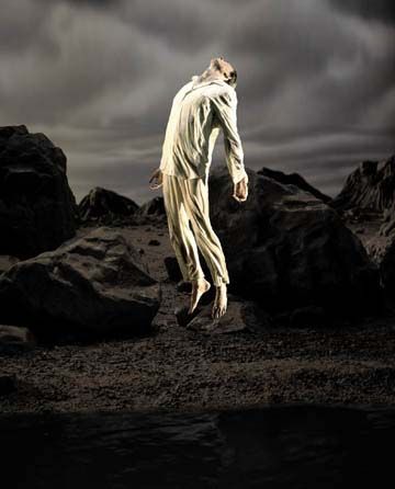 bill viola going forth by day Falling Photoshoot, Person Levitating, Bill Viola, Levitation Photography, Person Falling, Bible Illustrations, Art Appliqué, Spirited Art, Human Poses Reference