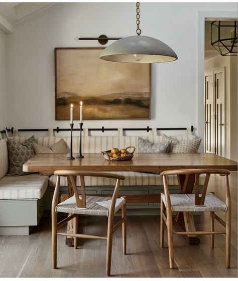 Cozy Dining Room Ideas, Cozy Dining Room, Dining Room Nook, Breakfast Rooms, Greenwich Connecticut, Kitchen Breakfast Nooks, Rooms Design, Dining Room Ideas, Banquette Seating