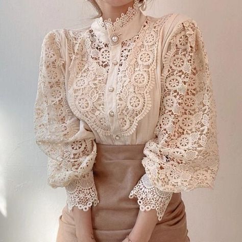 831c2f88a604a07ca94314b56a4921b8desc44749933ri Top In Pizzo, Women Lace Blouse, Stand Collar Shirt, Lace Blouse Long Sleeve, Patch Work Blouse, White Lace Blouse, Petal Sleeve, Vintage Blouse, Flower Lace