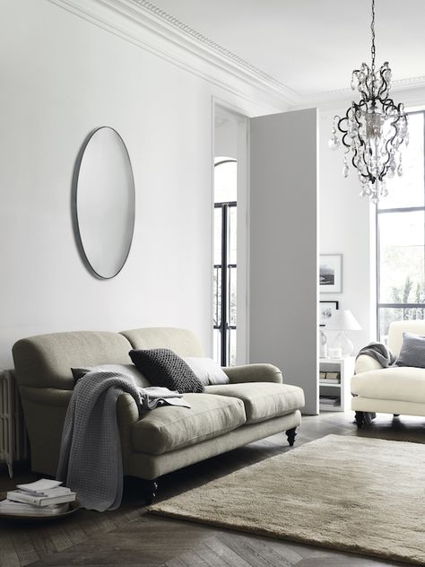 6 tips to get The White Company look in your home White Company Home, The White Company Dining Room, White Company Living Room, White Lounge Ideas, White Company Bedroom, Cottage Living Rooms, Cosy Living Room, Georgian Homes, Country Living Room