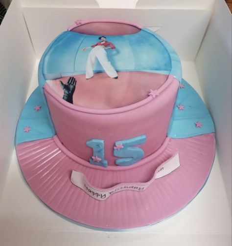 Harry Styles Birthday Cake, Harry Styles Cake, Harry Styles Party, One Direction Party, One Direction Cakes, One Direction Birthday, Harry Styles Birthday, Bike Cakes, Harry Birthday