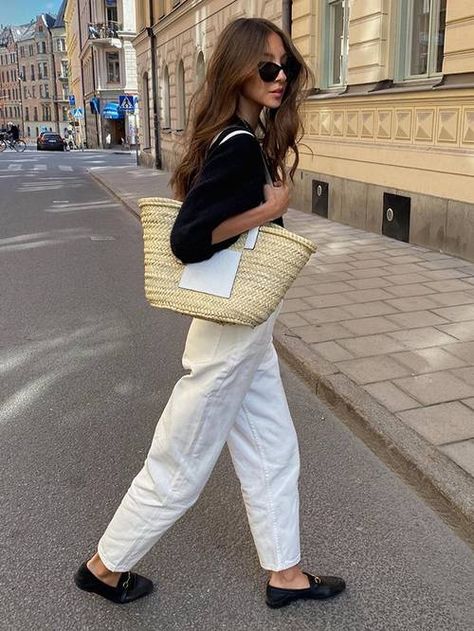 Loewe Raffia Tote Is This Summer's It Bag | Who What Wear UK Loafer Outfit Ideas, How To Style Loafers Women, Gucci Loafers Outfit, How To Style Loafers, Best Loafers, How To Wear Loafers, White Pants Outfit, Loafers Outfit, Gucci Loafers