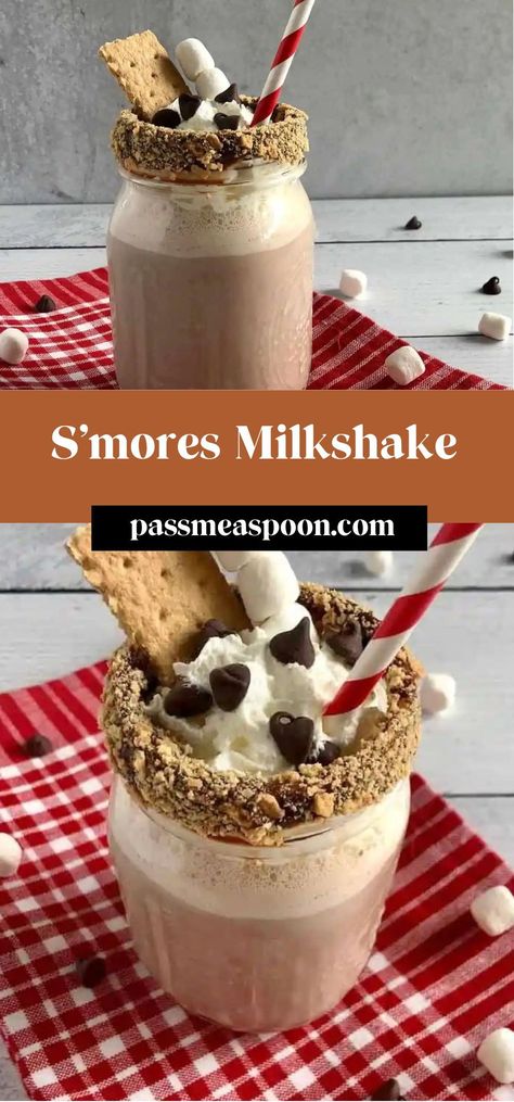 Bring the classic treat indoors and enjoy it all year long with this easy S’mores Milkshake. It’s frosty spin to a summer favorite! Mint Chocolate Chip Milkshake, Hot Fudge Topping, Easy S, Holiday Dessert Recipes, Summer Ice Cream, Delicious Drink Recipes, Milkshake Recipes, Flavored Vodka, Marshmallow Fluff